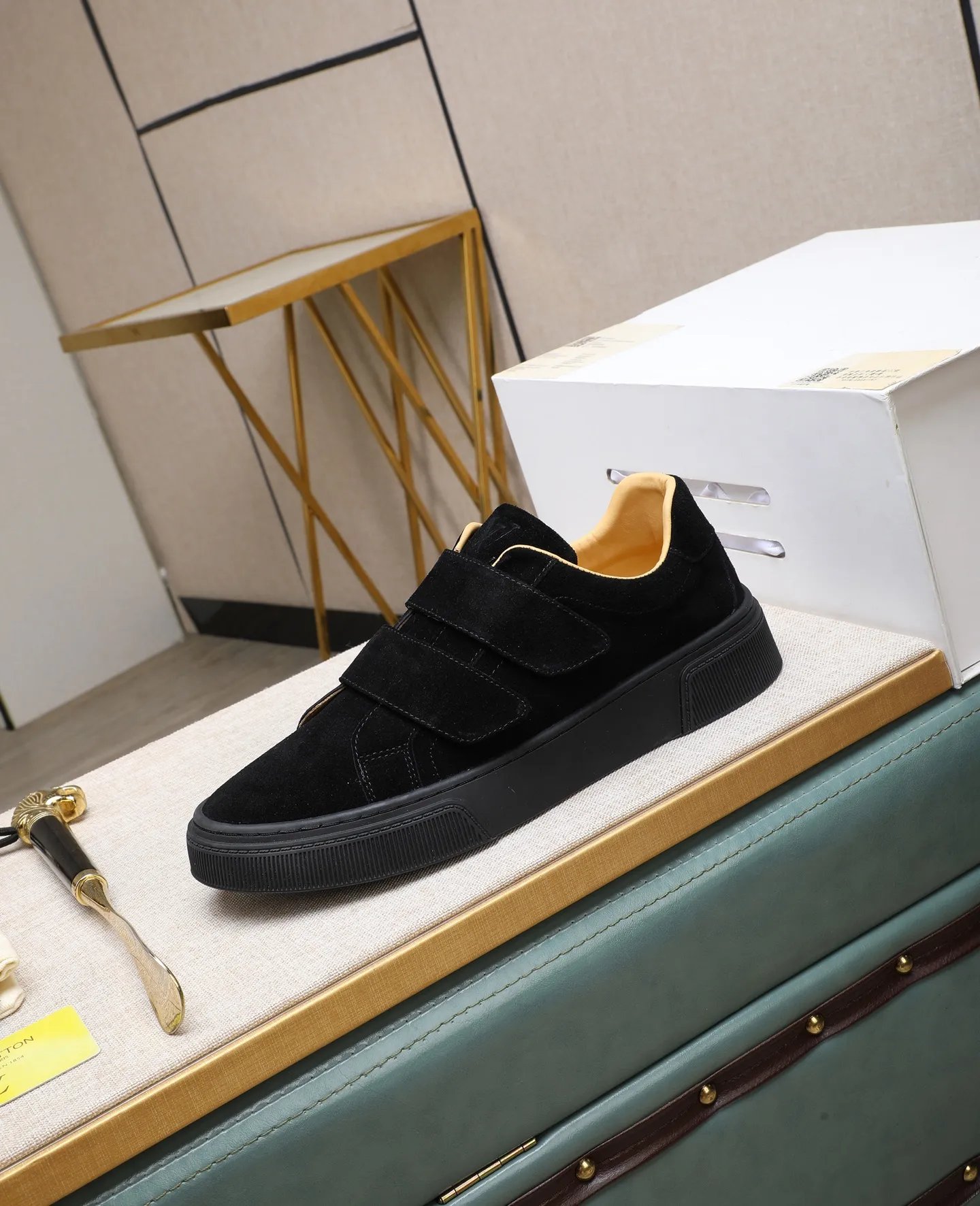 Men's shoes 💰460 [LV～] Men's casual shoes 2025z cabinet sales simultaneously 🔶Size: 38-44 #️⃣ 🔷3 colors🔜The upper is made of multi-material splicing➕cow leather lining, comfortable and breathable, sole: original comfortable and wear-resistant outsole, ⚠️real thing📱photographed🎬real thing is better📢📢📢